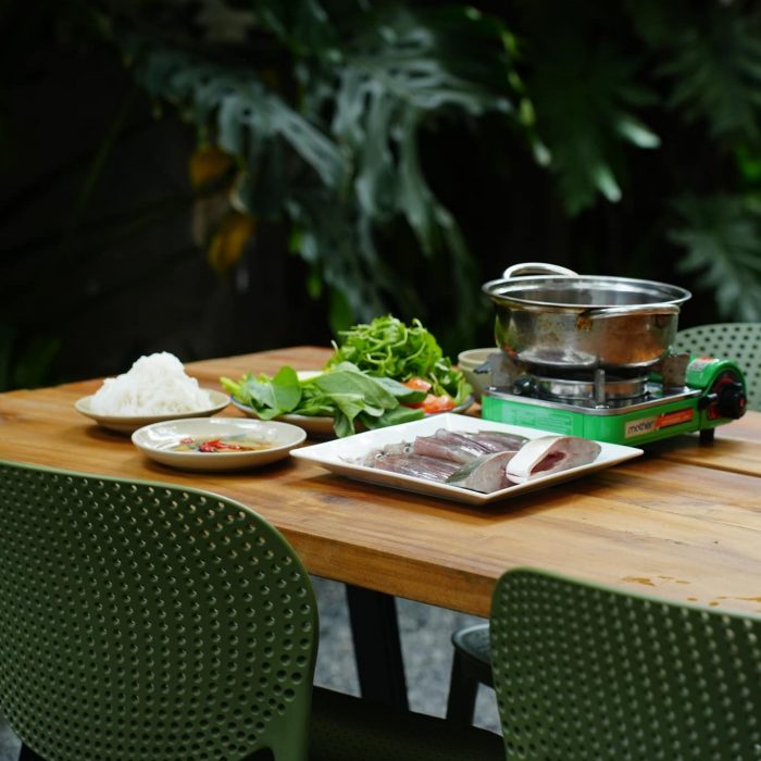 Top 3 Quán Ăn LaGi Bình Thuận Đông Khách, Đáng Thử Khi Đến Du Lịch! Món lẩu cá tươi sống, háp dẫn tại Ann Quán